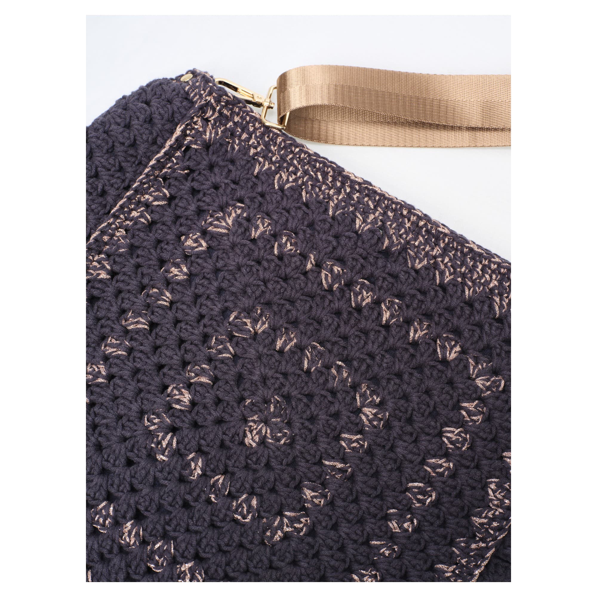 Black Gold Metallic Crochet Crossbody Bag 3
